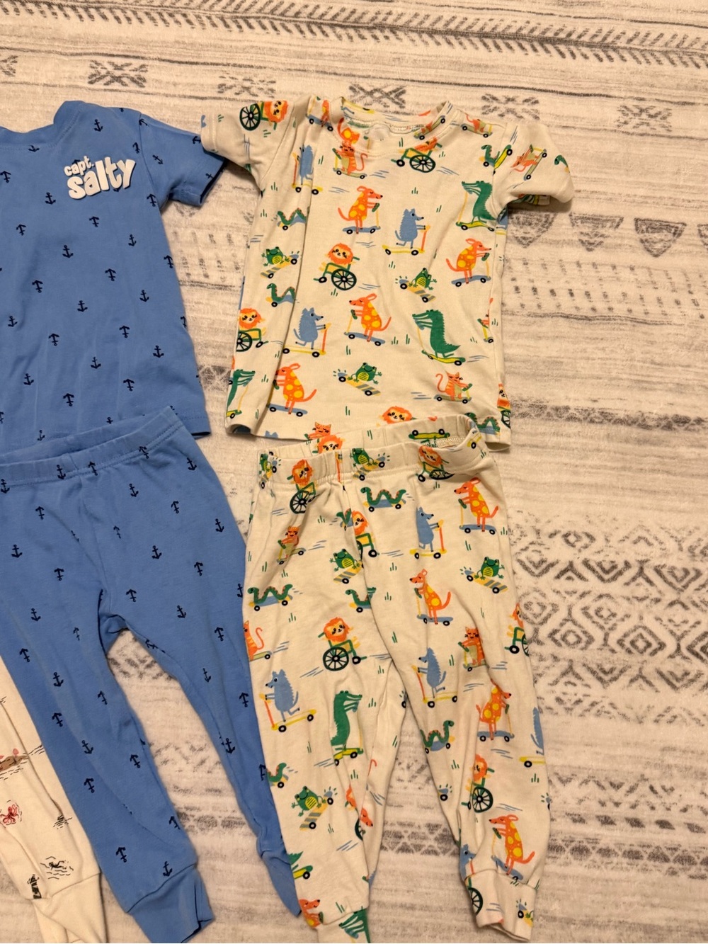 Pajama Set - Picture 4 of 7